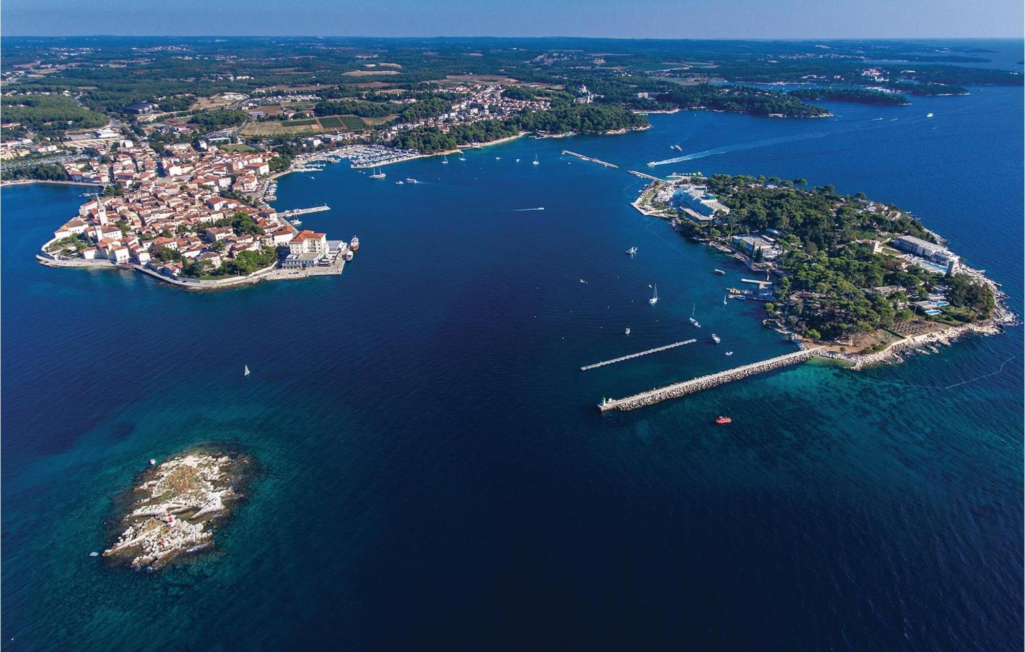 Cozy Apartment In Porec With Wifi Ngoại thất bức ảnh