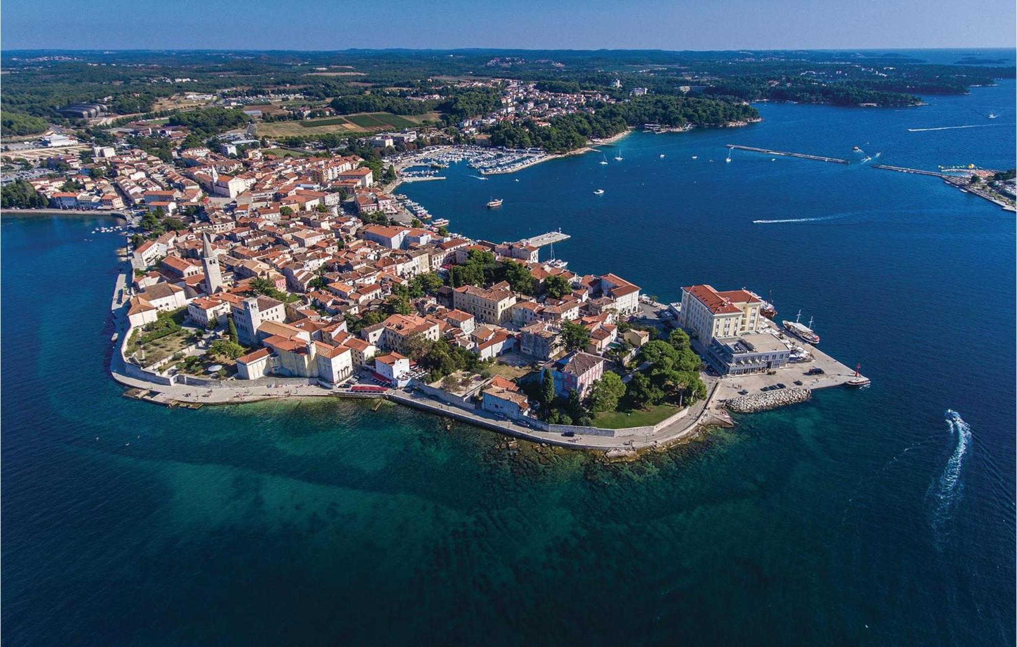 Cozy Apartment In Porec With Wifi Ngoại thất bức ảnh